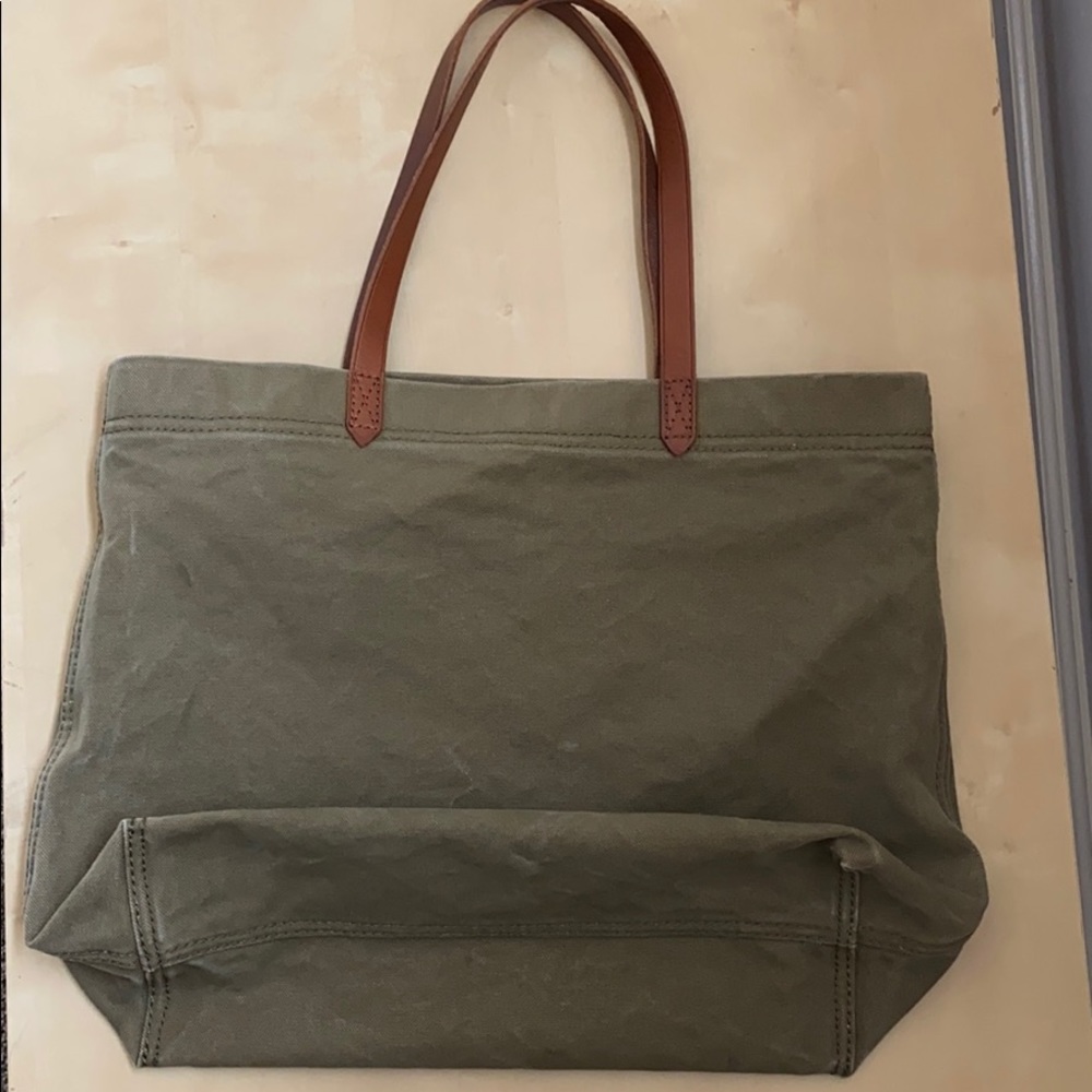 Madewell Transport Tote in Green canvas